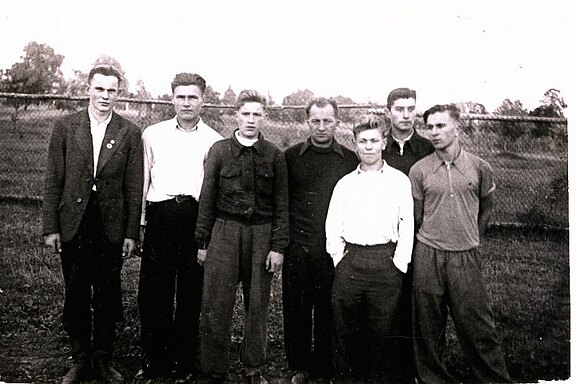KVMM_12564.jpg